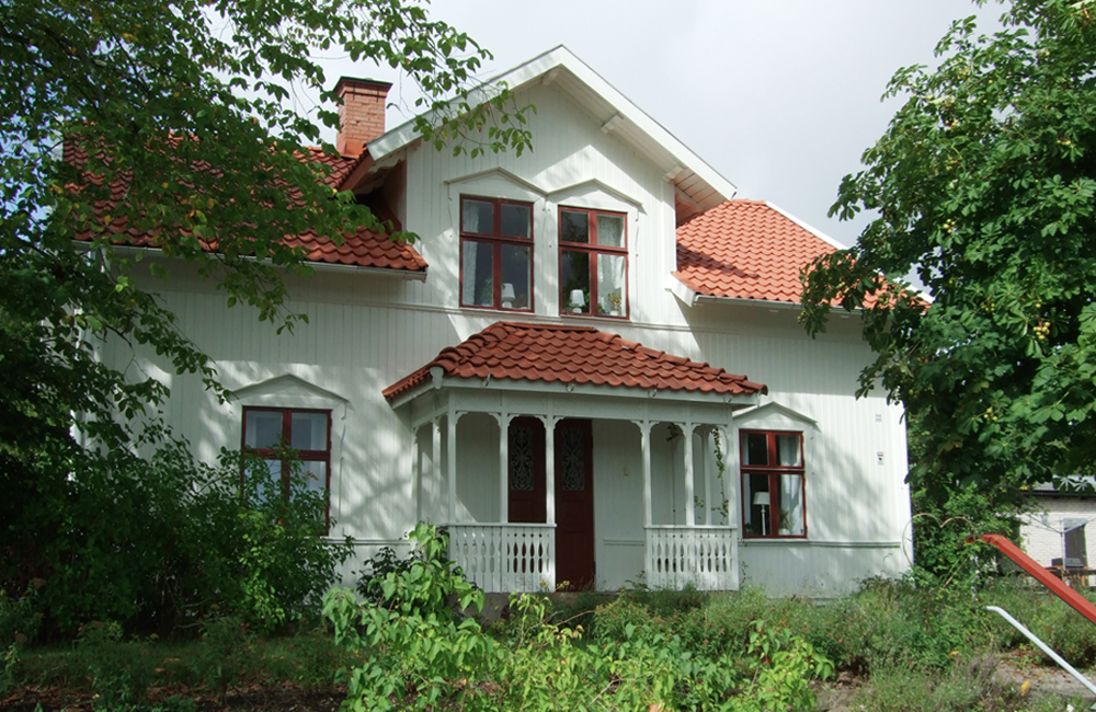 Villa i Bodafors i sekelskiftesstil.